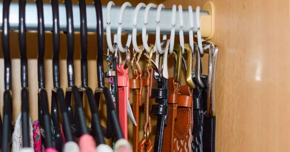 Organize Belts in Closet A Comprehensive Guide for Every Collection